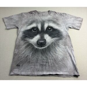 Raccoon Face Bandit Masked Gray By The Mountain T-shirt Small (c2)